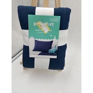 Pillowfort Box Stitch Navy Standard Sham NIP